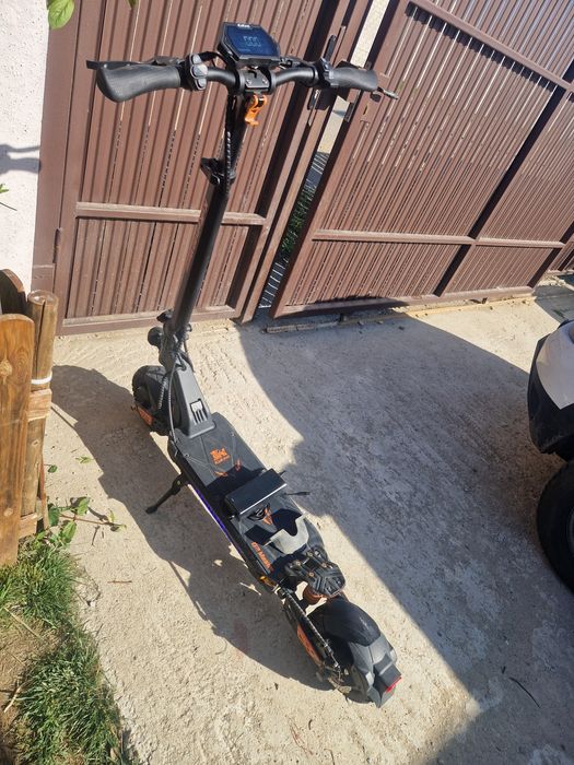 Trotinetă electrică Kukirin G2 Master - Foarte bine întreținută