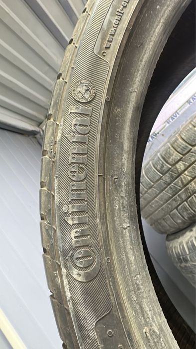 Шина 235/35R19 (1шт)