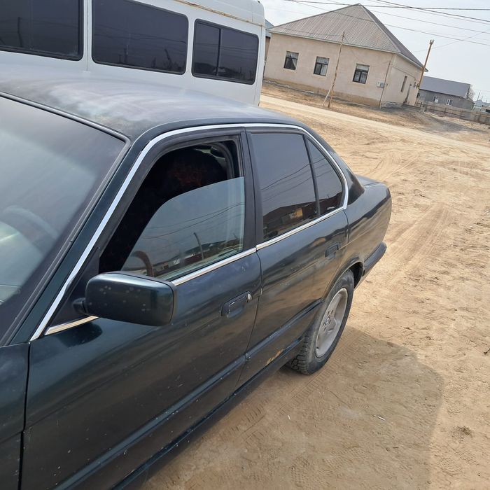 БМВ 520 сатылады