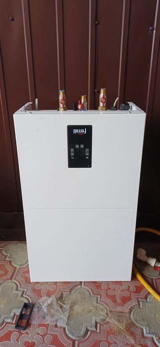 Centrala termica ferroli pe curent 9kw