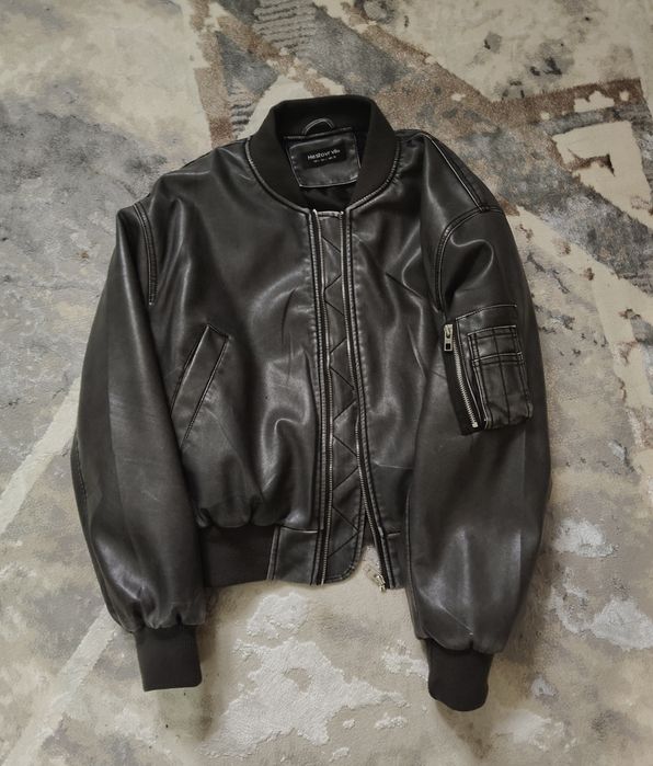 Кожаная женская куртка