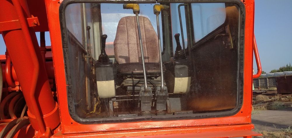 Экскаватор МТП 71 Б   почти новый