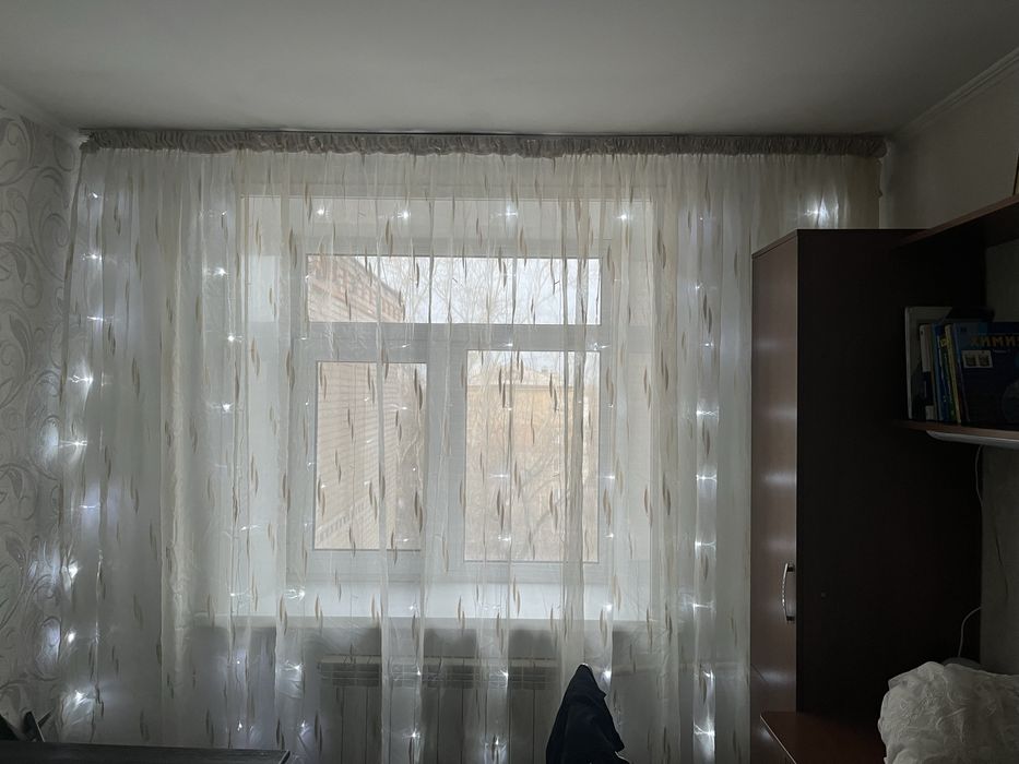 Продам тюль в отличном  состояние