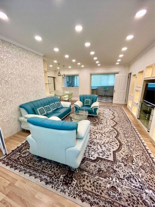 Продается Ц1, Бибигон, 4 комнатная, Галерейка!