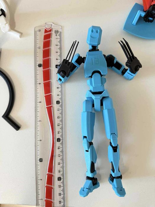 Сглобяеми екшън фигурки – забавление и развитие за деца