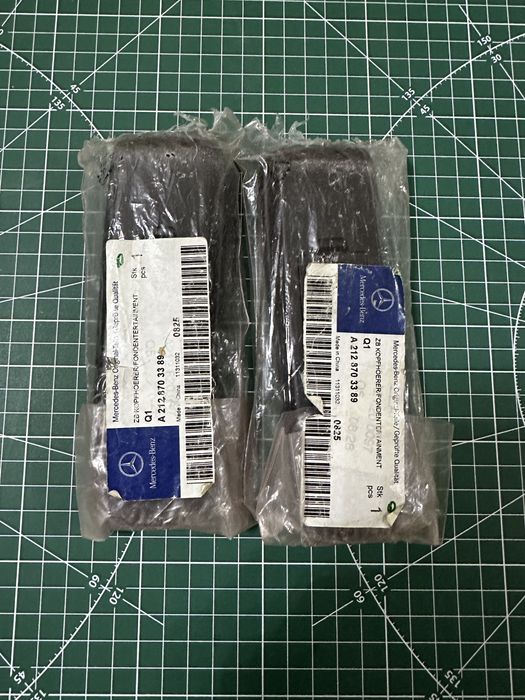 Mercedes benz пульт для задних мониторов Новый.