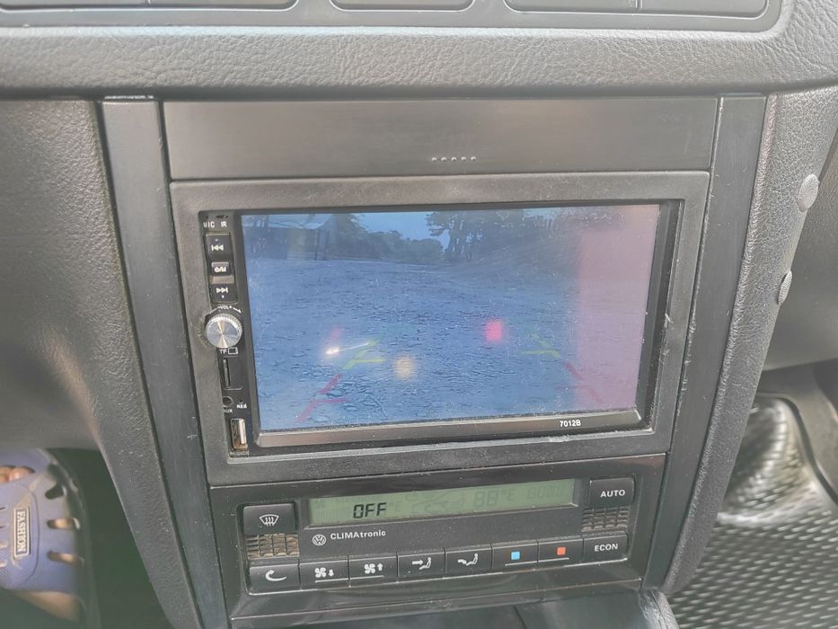 Vând wv golf 4 1.6 16v azd