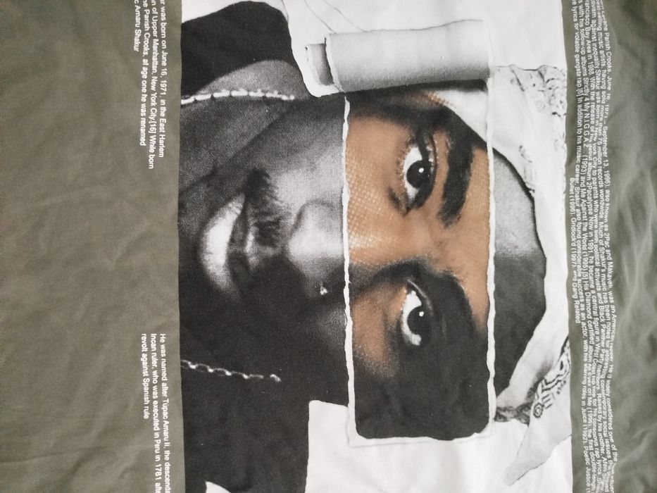 Tricou cu Tupac GANGS kaki maro