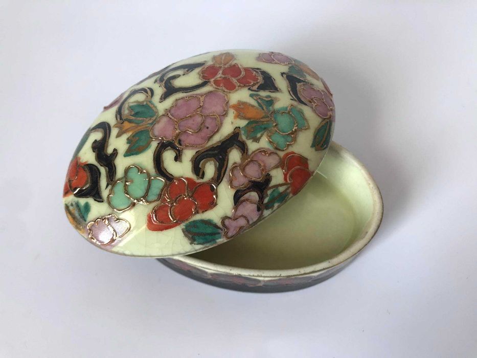 кутия за бижута - порцеланова