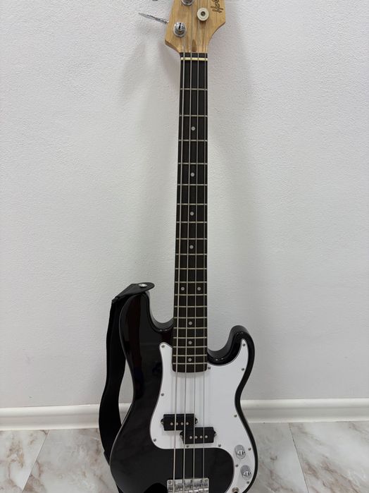 Chitară bass, Thomann