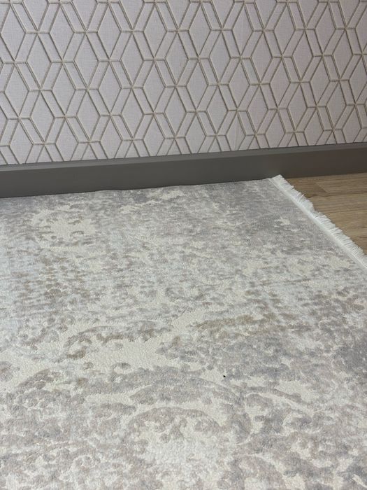 продам ковер 250*350