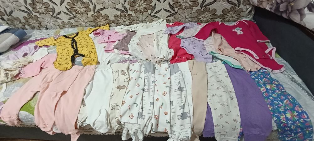 Пакет вещей на девочку до 6 мес