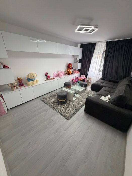 Apartament cu 2 camere !!