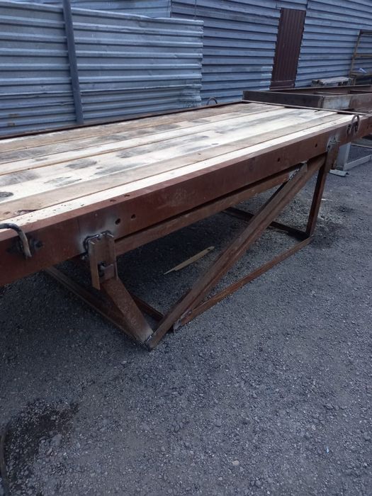 Продам столы для каменщиков