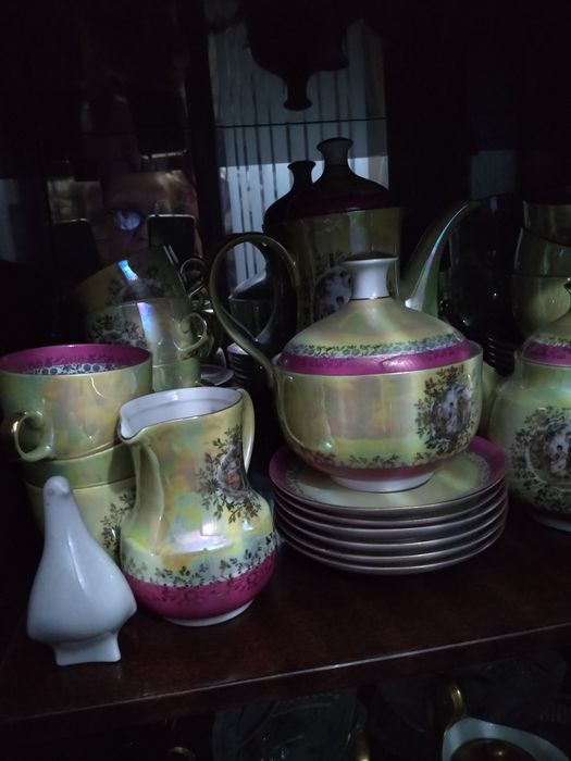 Продам чайно-кофейный сервиз