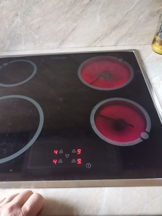 Керамичен плот за вграждане electrolux