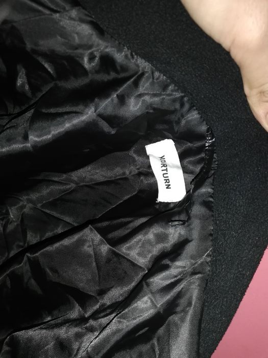 Vand geacă de fete aproape nouă