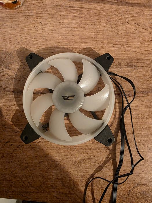 Кулер ID cooling