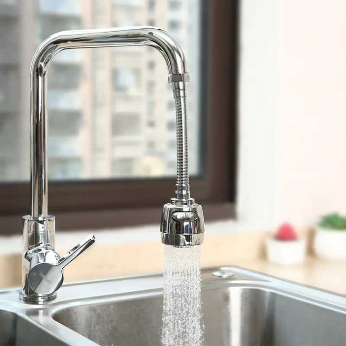 Гъвкав удължител за смесител за кухня или баня