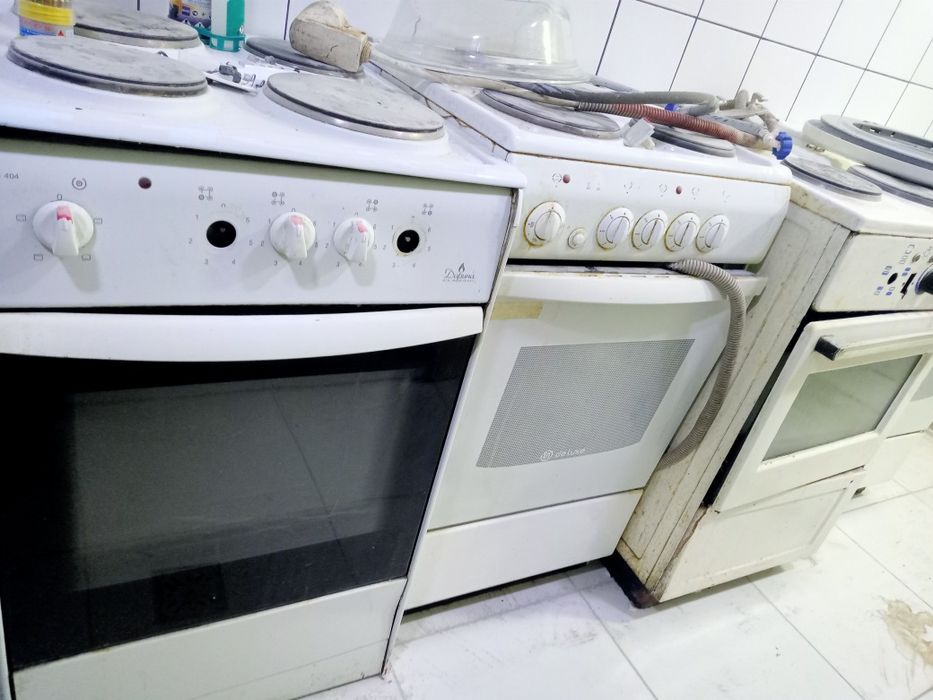 Электроплиты 15000 за единицу