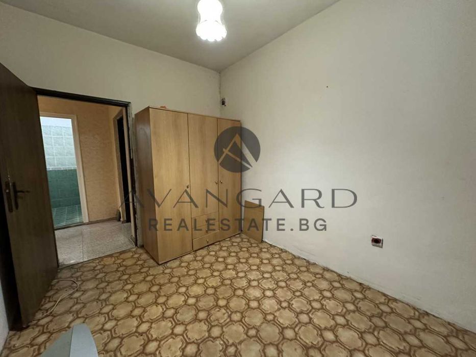 Продава се Тристаен апартамент в Пловдив, Център - 72 кв.м за 2362 €/кв.м - Снимка #9