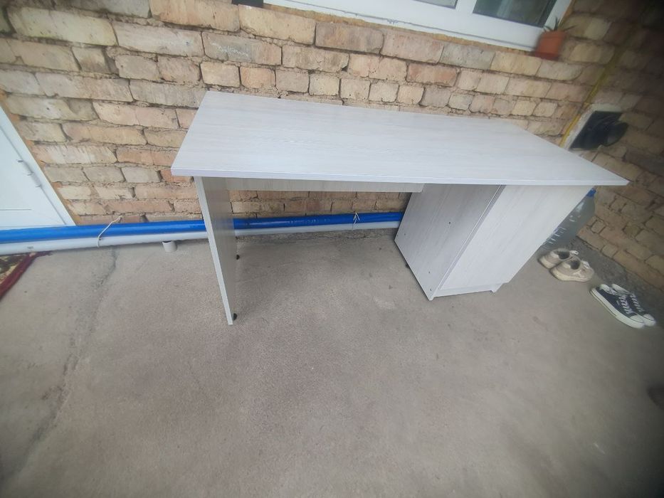 Stol yngi 600 000 moshinka xolati zur 750 000