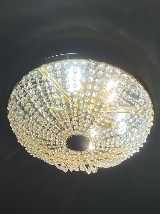 Хрустальная круглая люстра