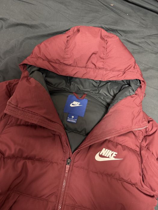 Geaca Nike, de puf, barbati, masura M, impecabila!