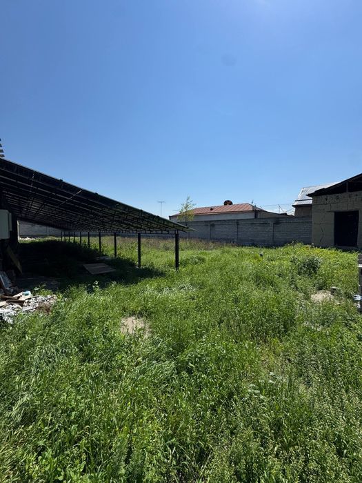 Продаётся земля 12 соток с солнечними панелями 50кв. Доход 1000$ в мес