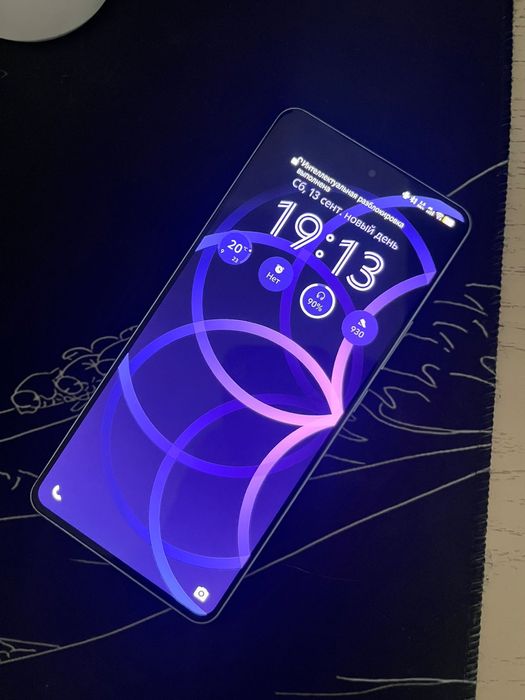 продам смартфон iqoo neo9