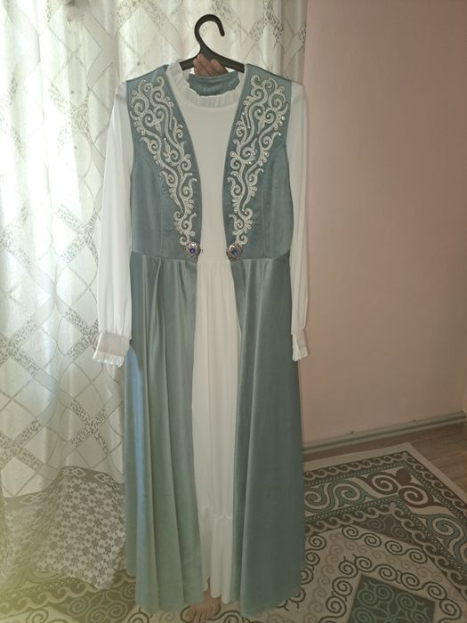 Көйлек + ұзын жилет