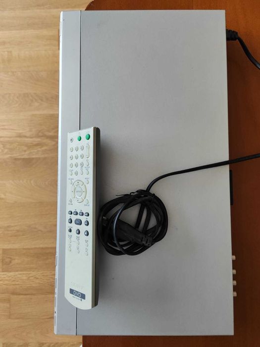 DVD плейър SONY за възрпроизвеждане на ДВД дискове