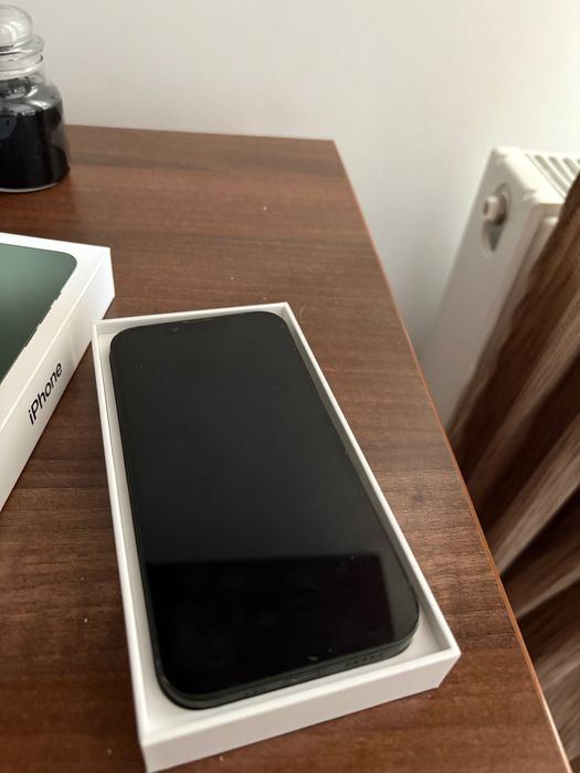 Iphone 13, 128GB, cutie inclusa