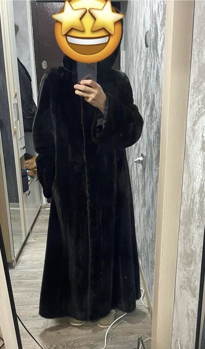 Продам шубу норковую