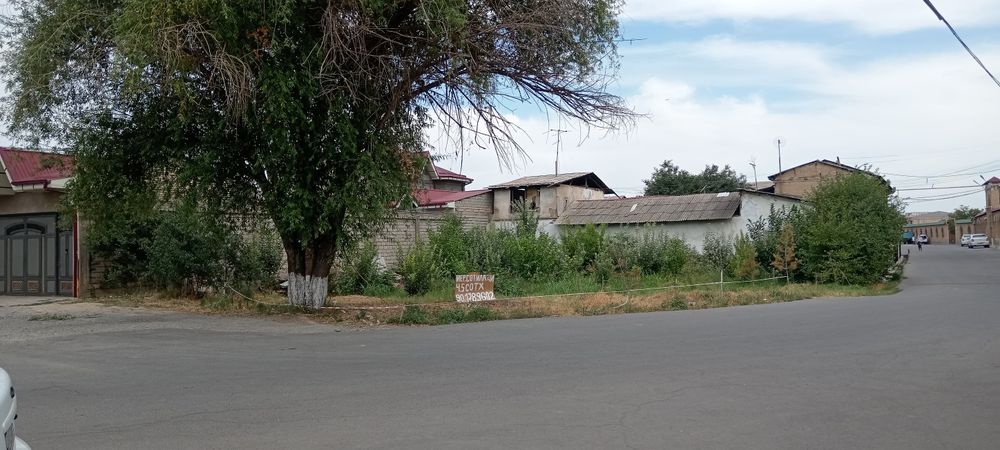 Йер сотилади  продаются дома