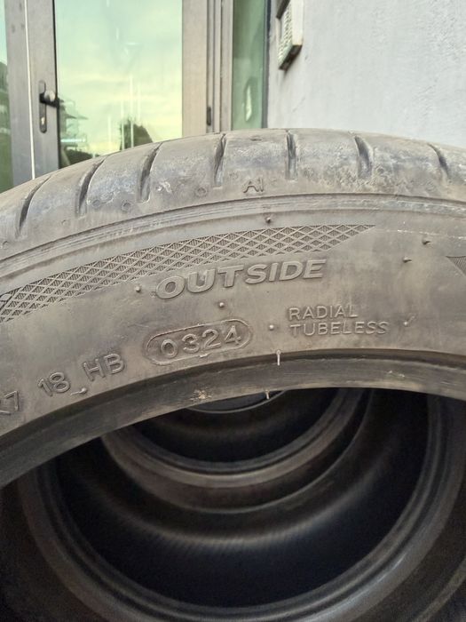 Летни Гуми 235 / 45 / 17 Hankook Ventus