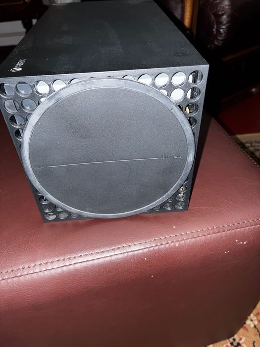 Xbox series X 1TB negru + 3 jocuri si 2 controllere