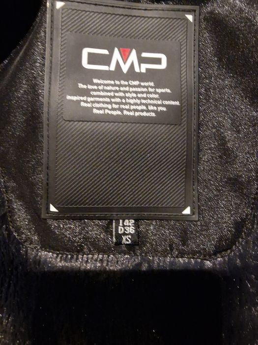 Ски екип CMP - дамски  S размер, отговаря на 36.