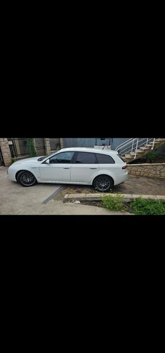 Alfa Romeo 159 Sportwagon 2.0 Diesel (2010) - 168 CP, ITP

valabil
