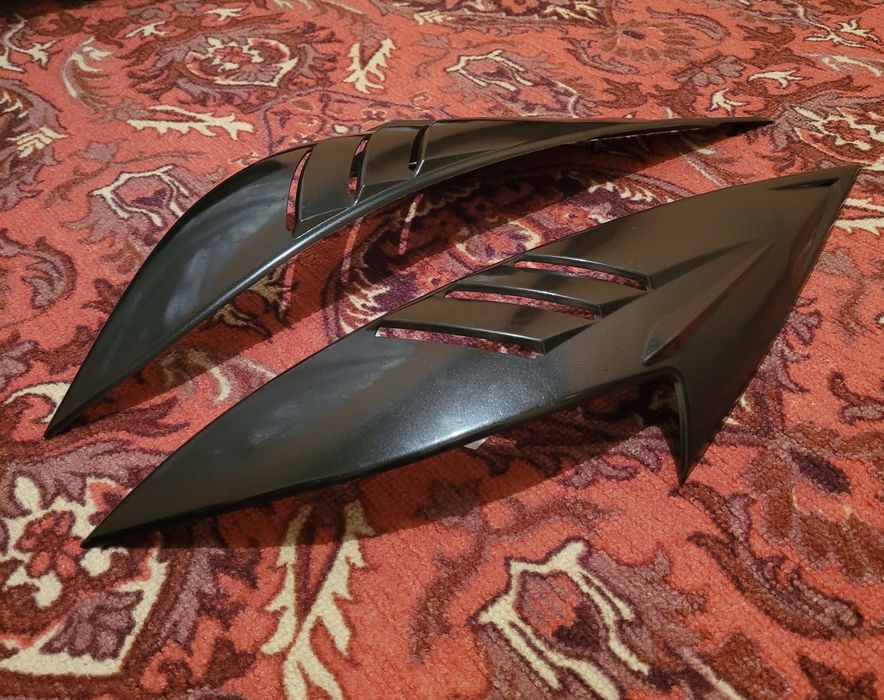 Spark farasiga qoshlar