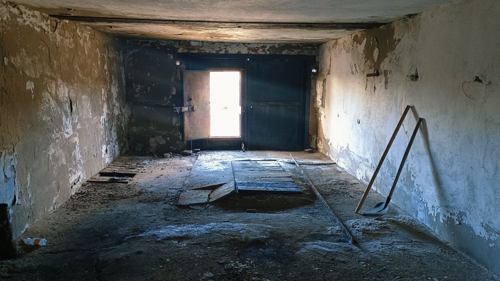 Гараж 30 мкр, 40кв.м.