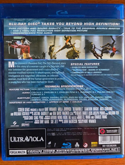 Vand bluray Ultraviolet , neutilizat, sf cu Mila Jovovici