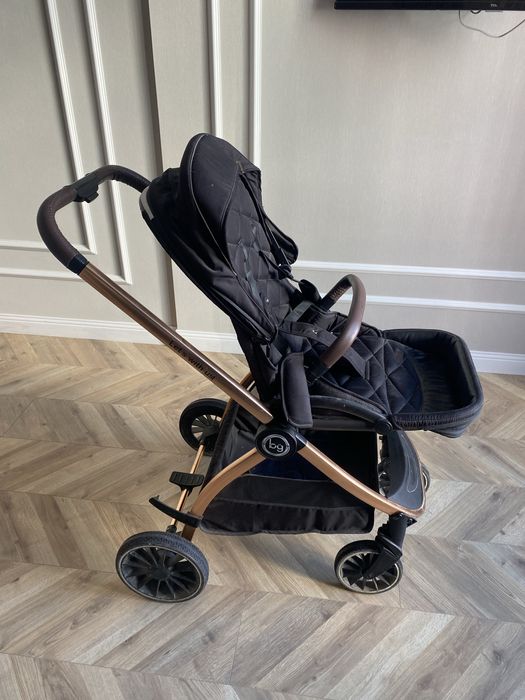 Продам коляску детскую