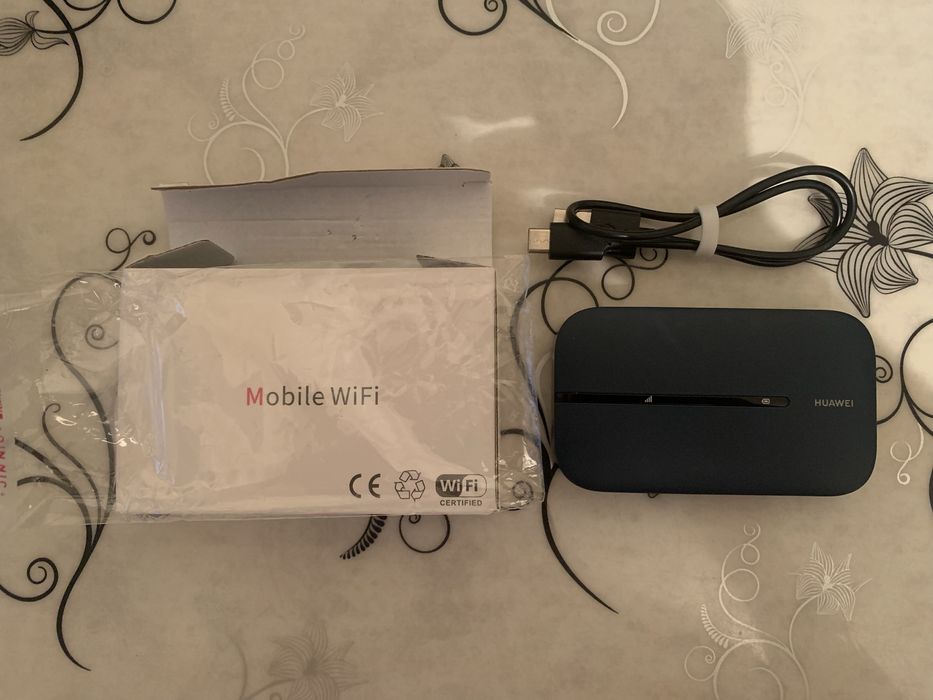 Карманный роутер HUAWEI