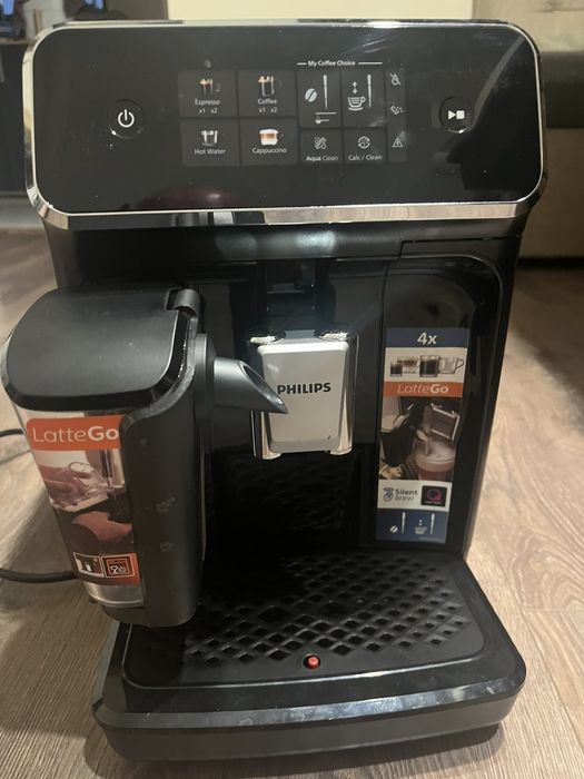 Кафе машина, Philips, Series 2300 EP2232/40, 1500W, Черна