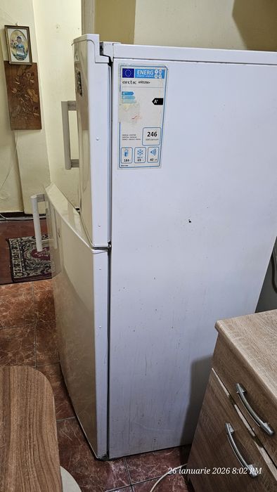 Frigider Artic funcțional