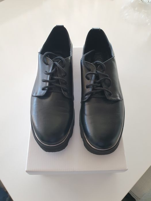 Bershka дамски обувки