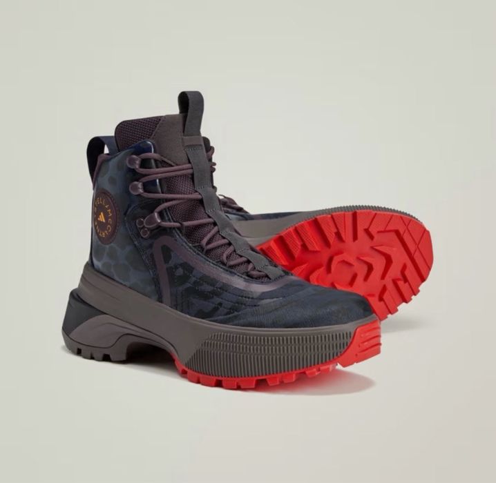 Продам зимние ботинки Stella Macartney, новые .