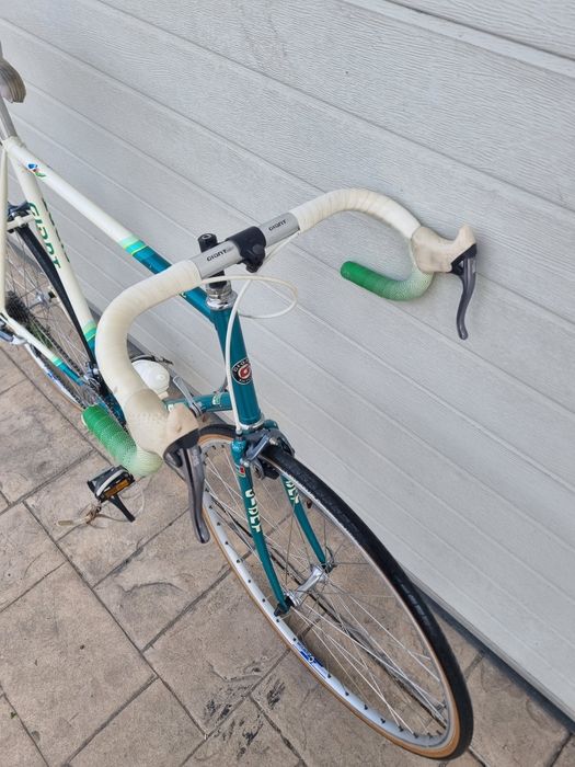Cursiera 1988 Giant Peloton , echipare Shimano Exage