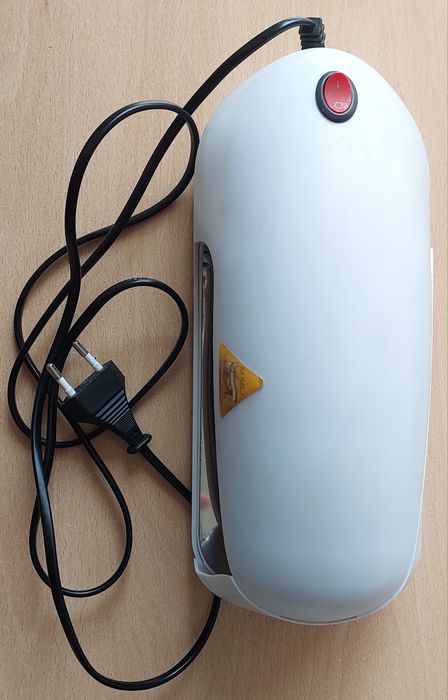 UV лампа за гел лак